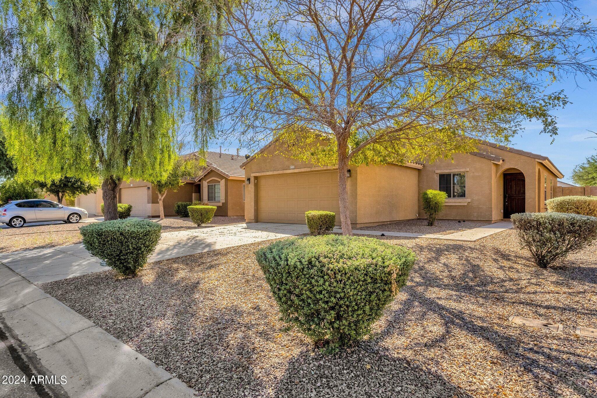 Property Photo:  1431 W Belmont Red Trail  AZ 85143 