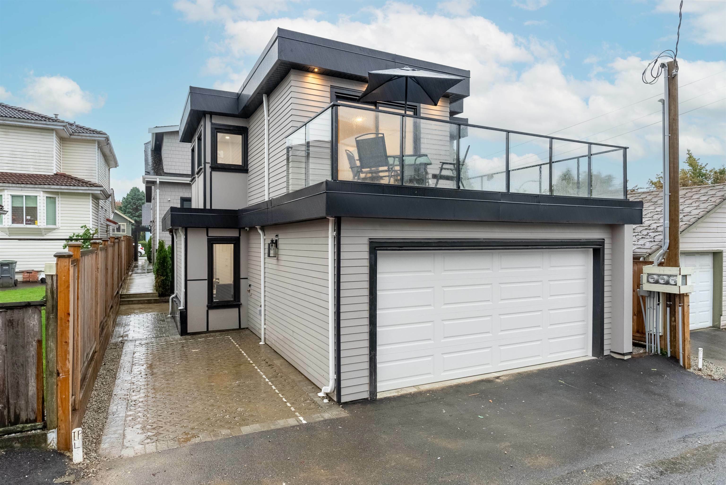 Property Photo:  3513 Triumph Street  BC V5K 1V2 