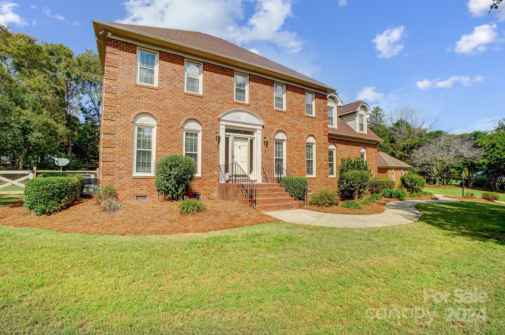 Property Photo:  8321 Knights Court  NC 28075 