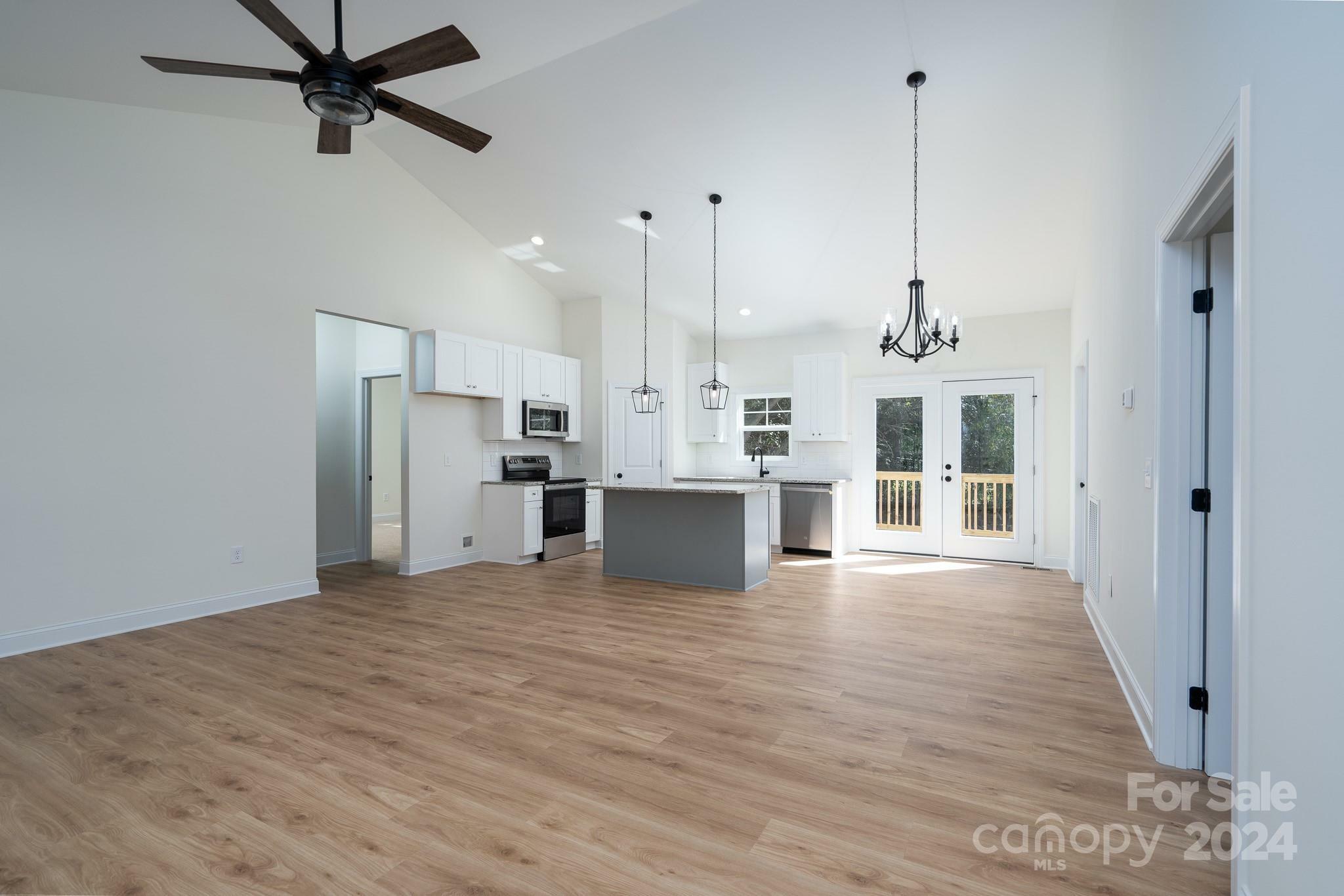 Property Photo:  101 Andrew Street  NC 28081 