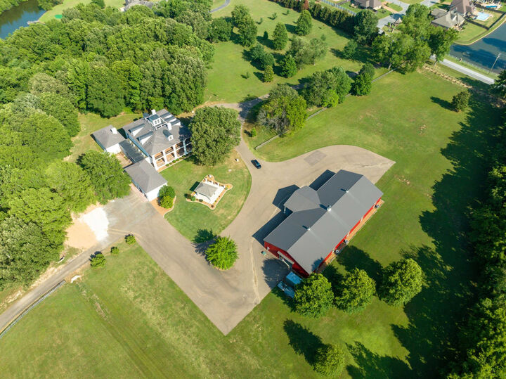 Property Photo: 456 McClellan Road TN 38305