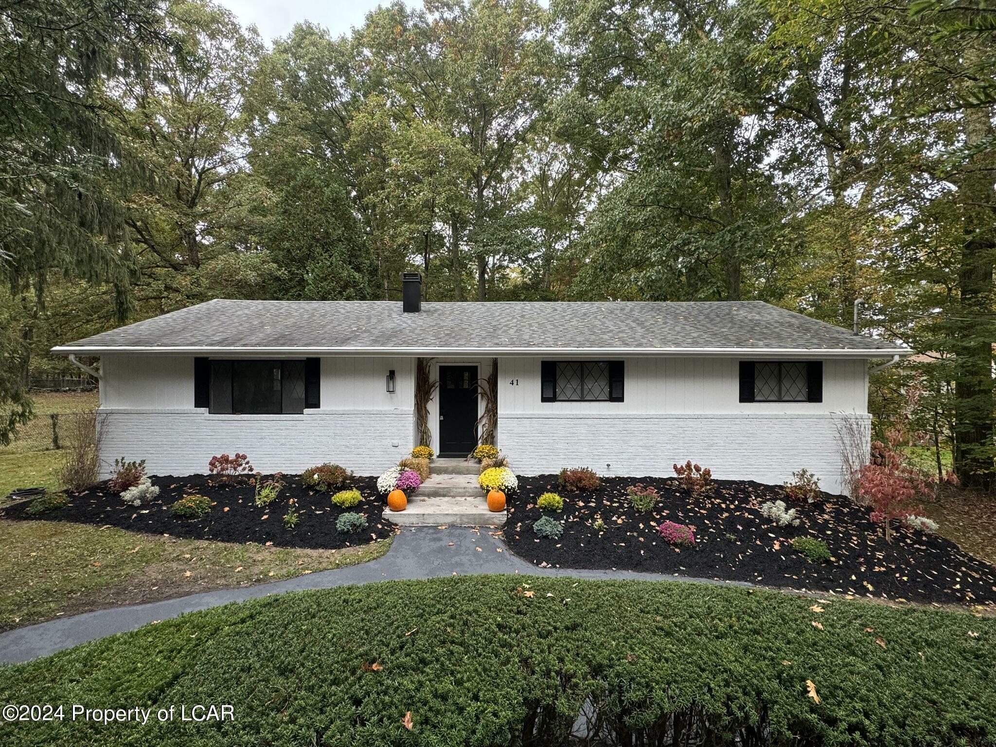 Property Photo:  41 Fern Drive  PA 18707 