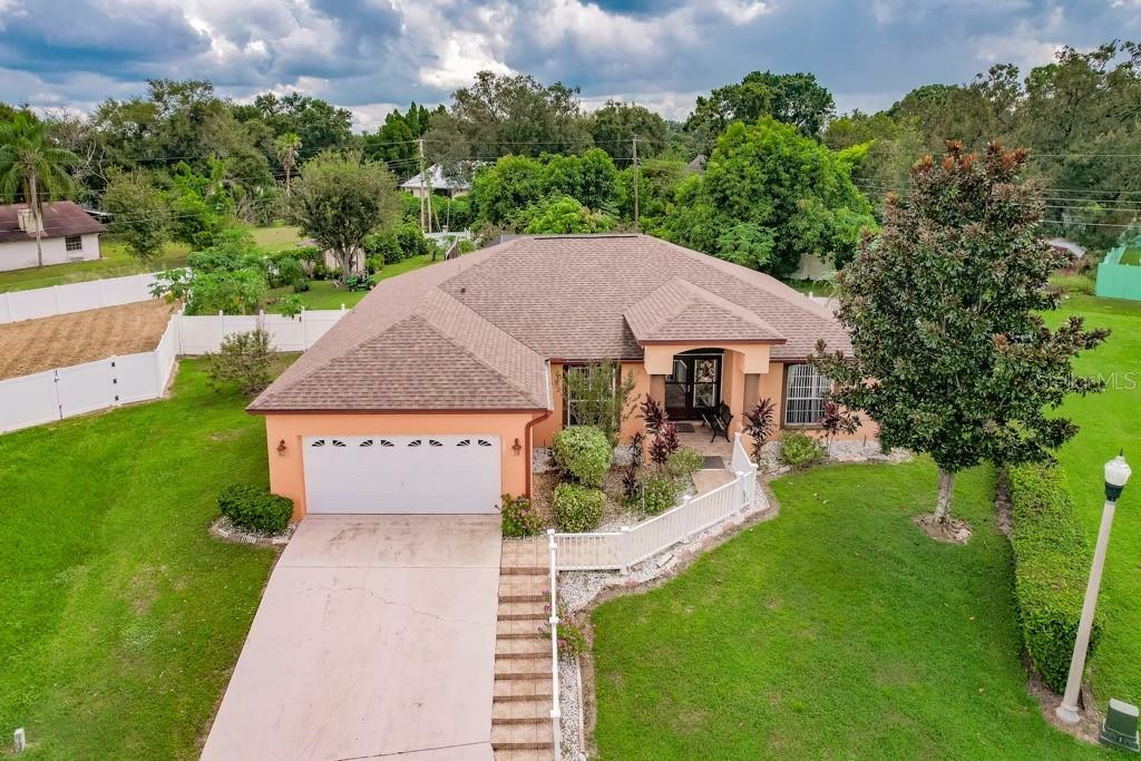 Property Photo:  5664 Fischer Drive  FL 33812 