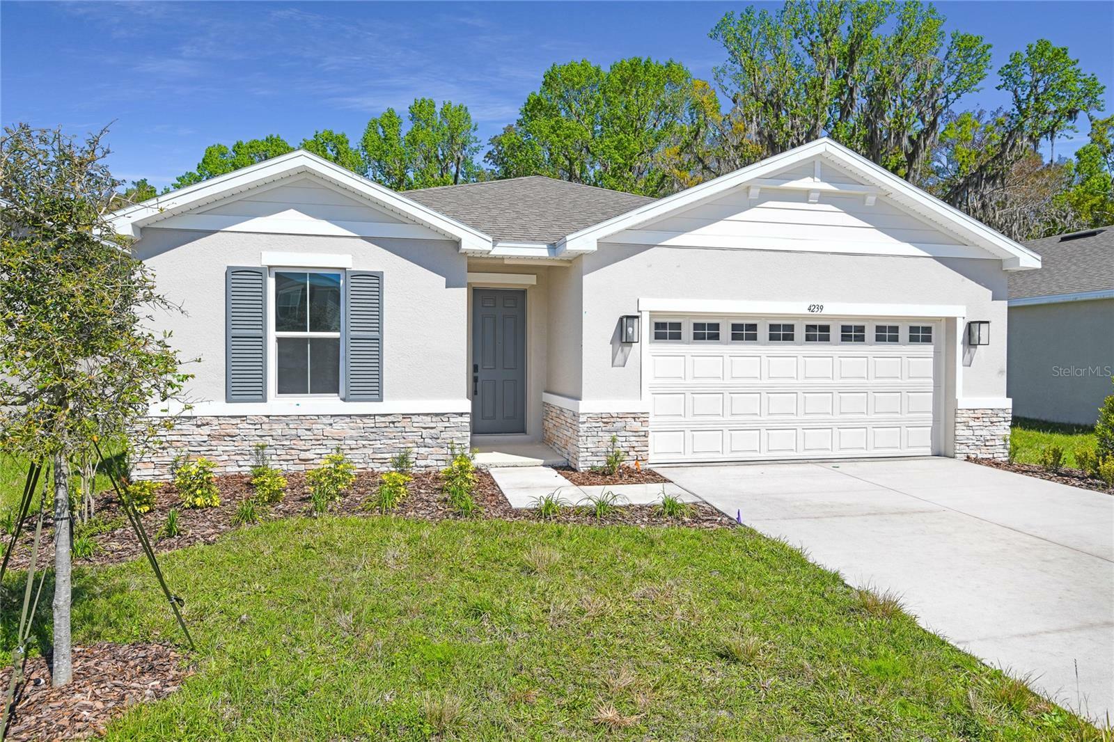 Property Photo: 4239 Sawtooth Court FL 32778