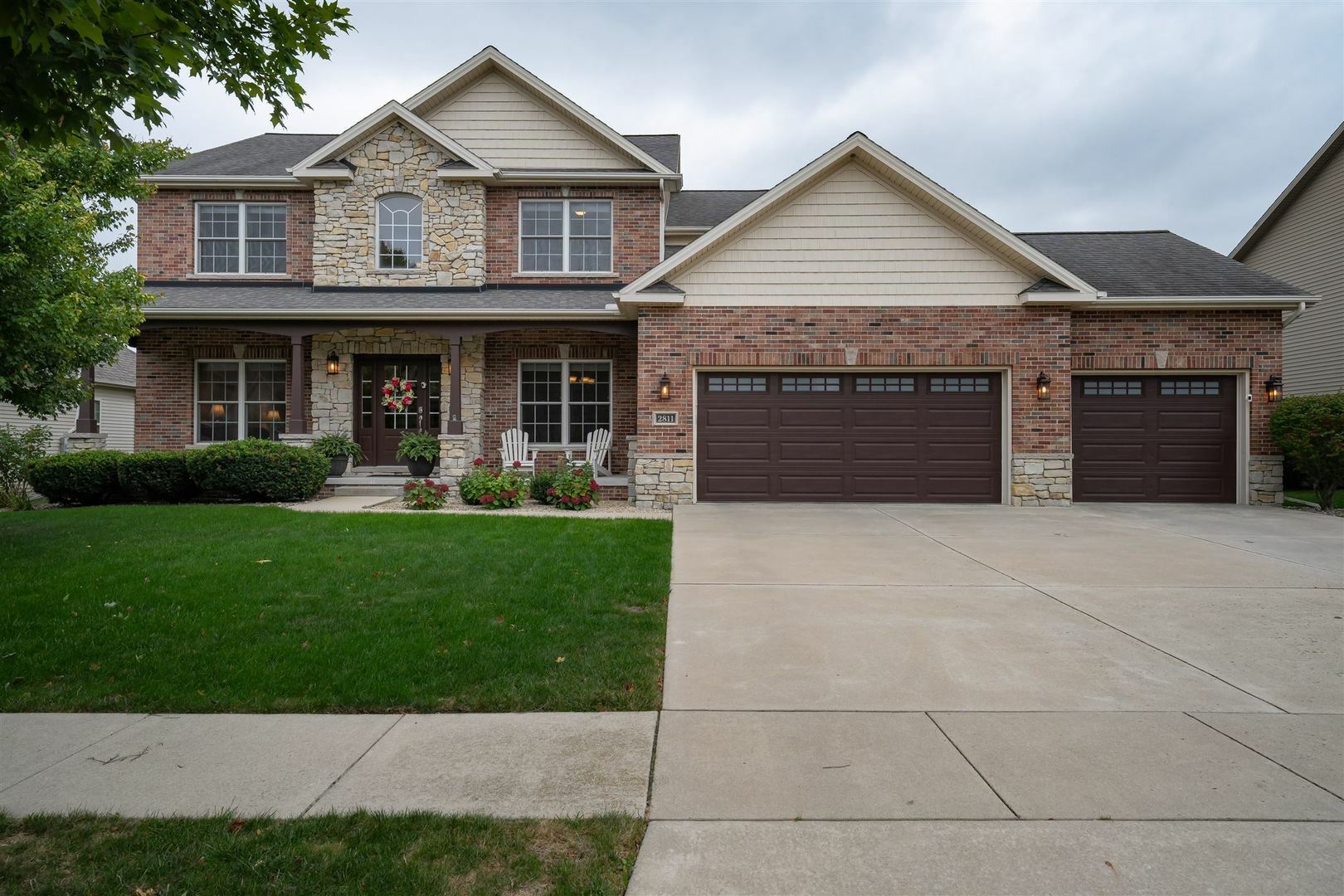 Property Photo:  2811 Vrooman Court  IL 61704 