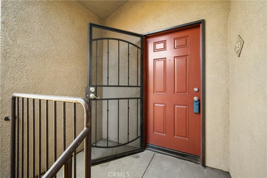 Property Photo:  41410 Juniper Street 1723  CA 92562 