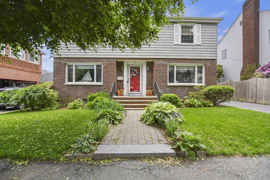 Property Photo:  17 Wallace Road  MA 01902 