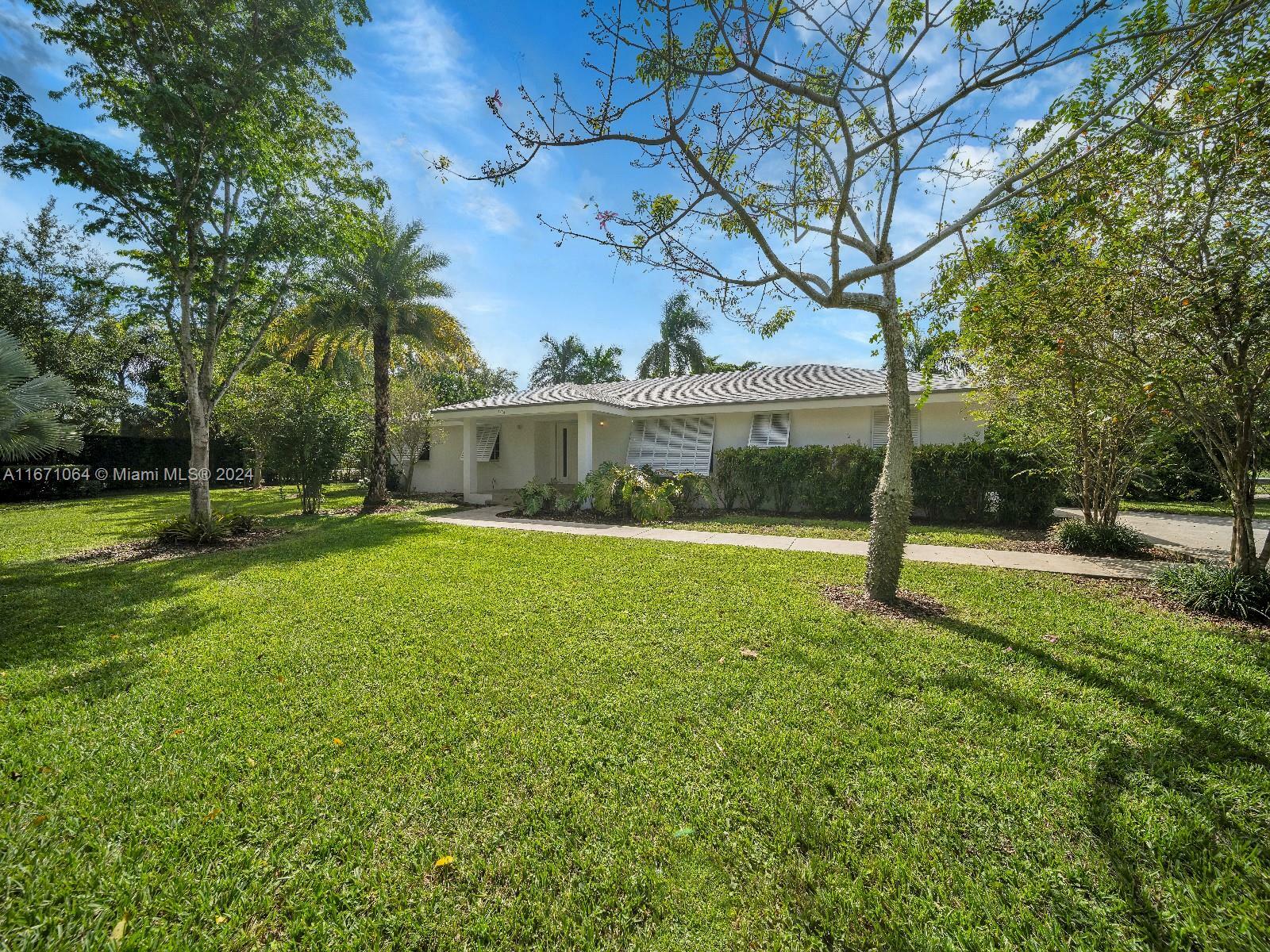 Property Photo:  1910 NW 9th Ave  FL 33030 