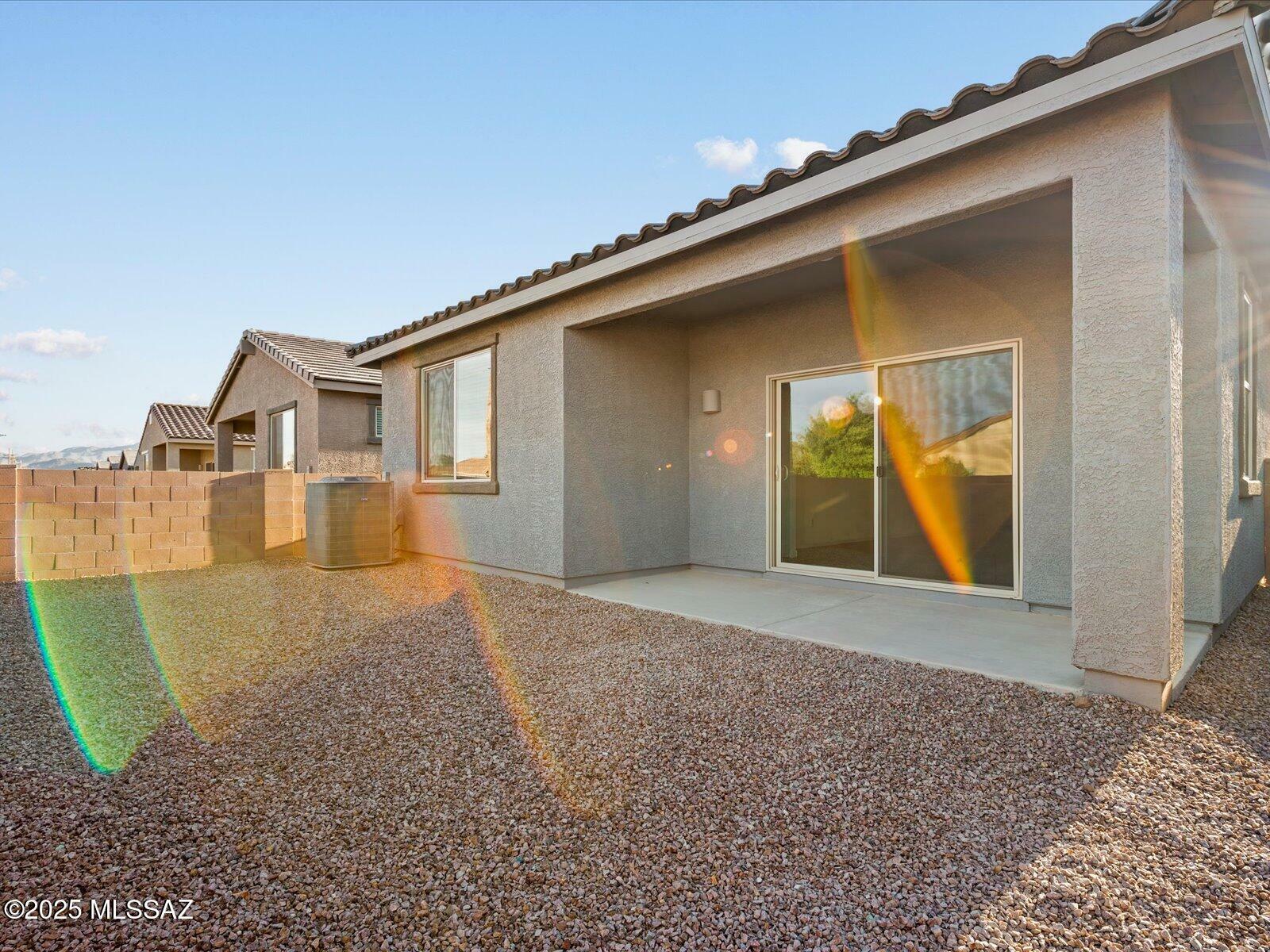 Property Photo: 9944 N Solstice Avenue AZ 85743