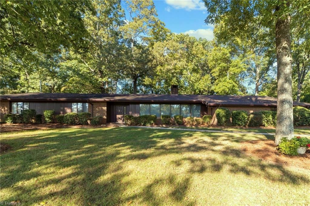 Property Photo:  2116 Guilford College Road  NC 27282 