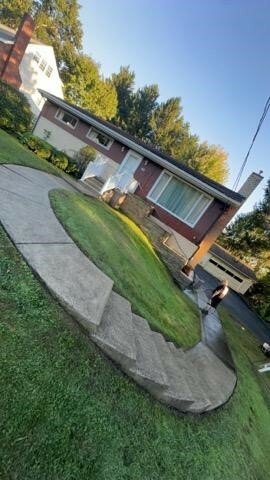 Property Photo:  1 Evergreen Dr  PA 16125 