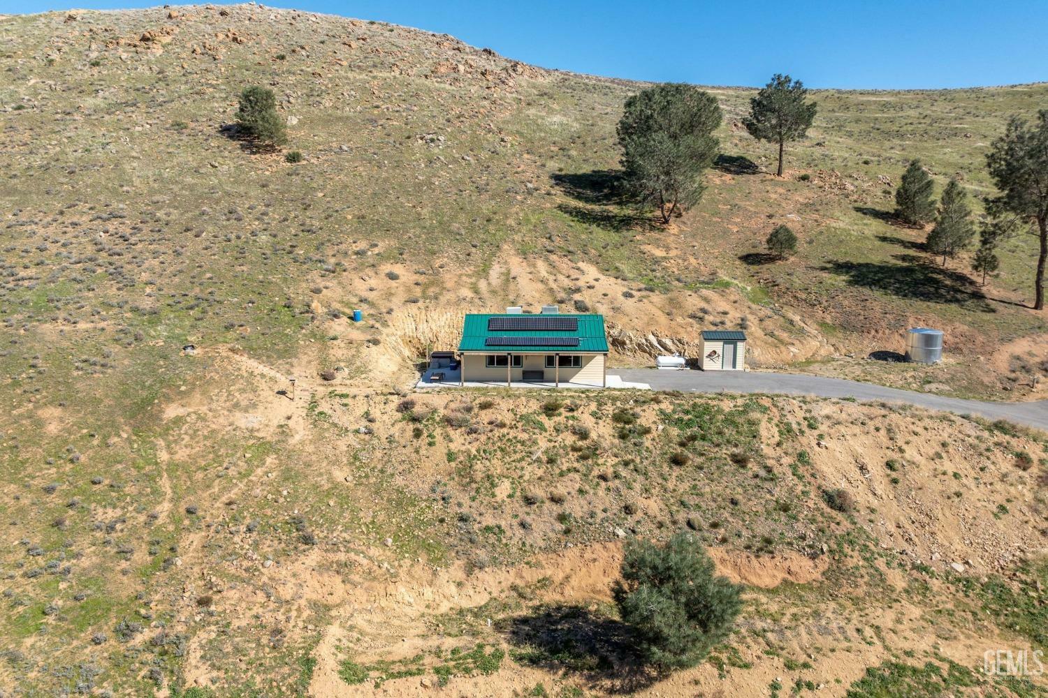 Property Photo:  5436 Yankee Canyon Drive  CA 93240 