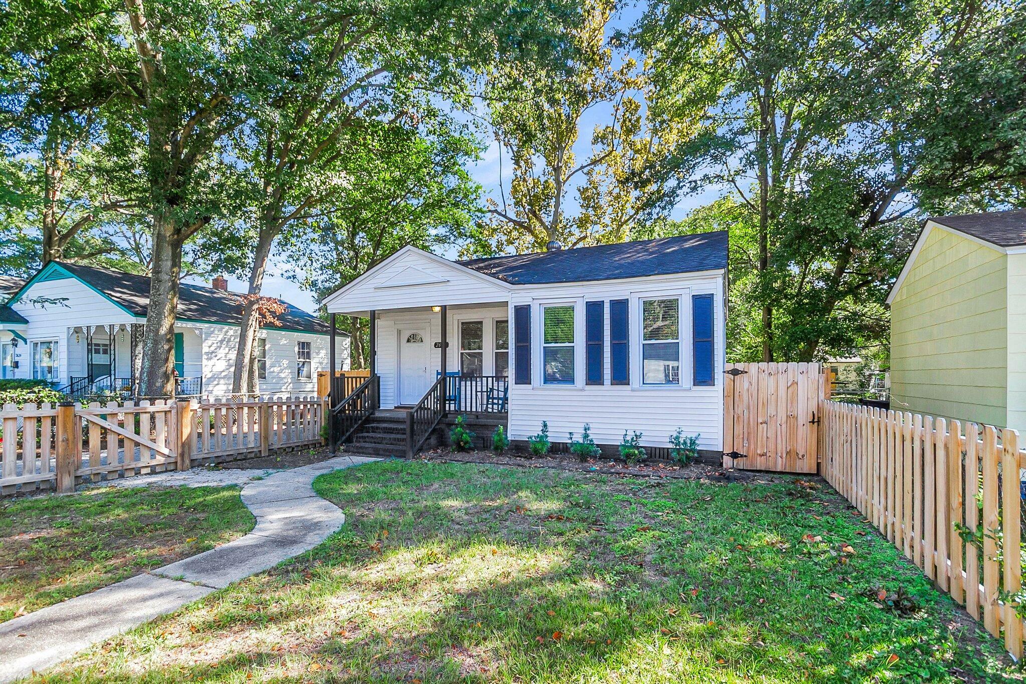 Property Photo:  2641 S Allen Drive  SC 29405 