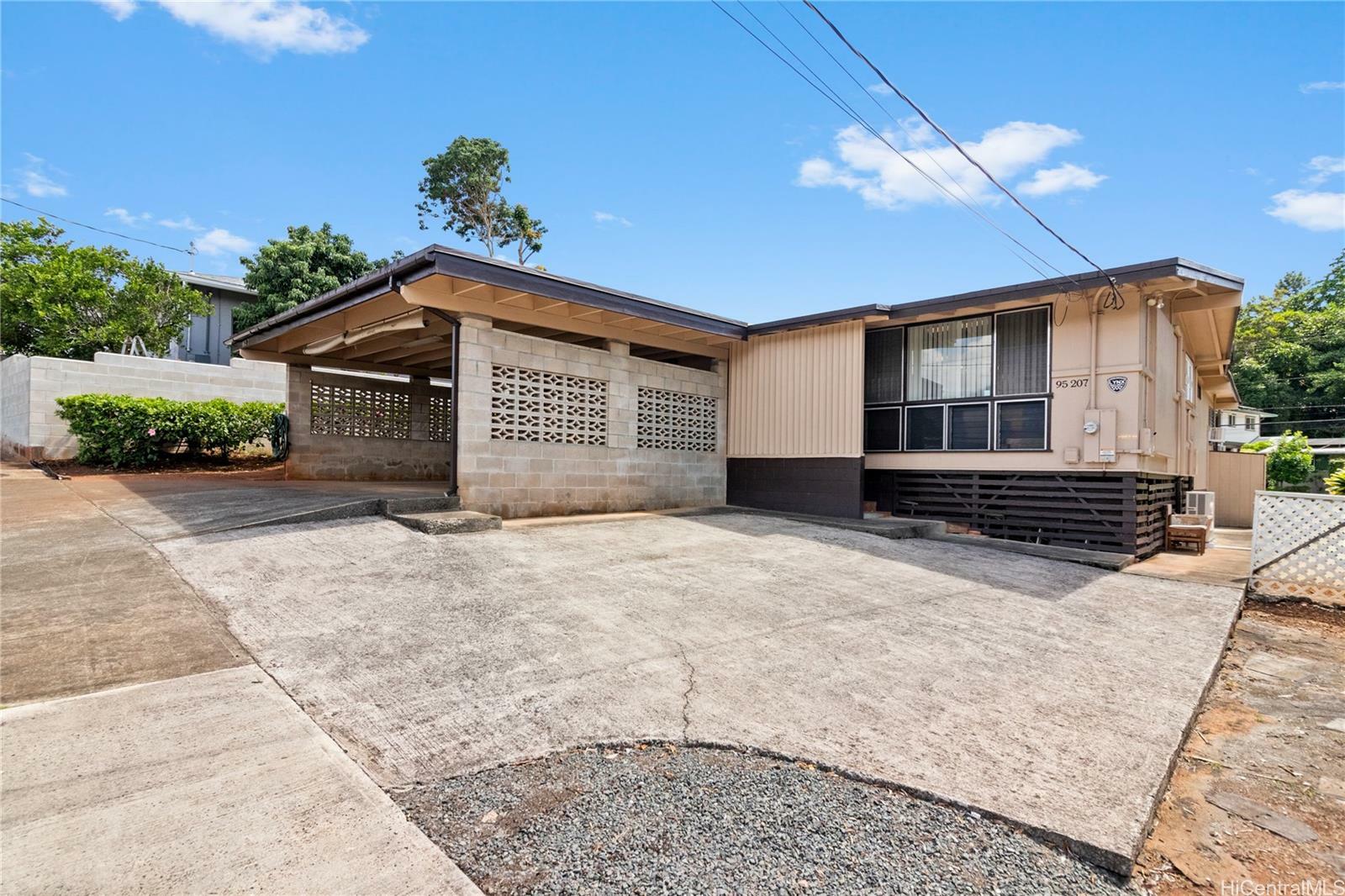 Property Photo:  95-207 Waipono Street  HI 96789 