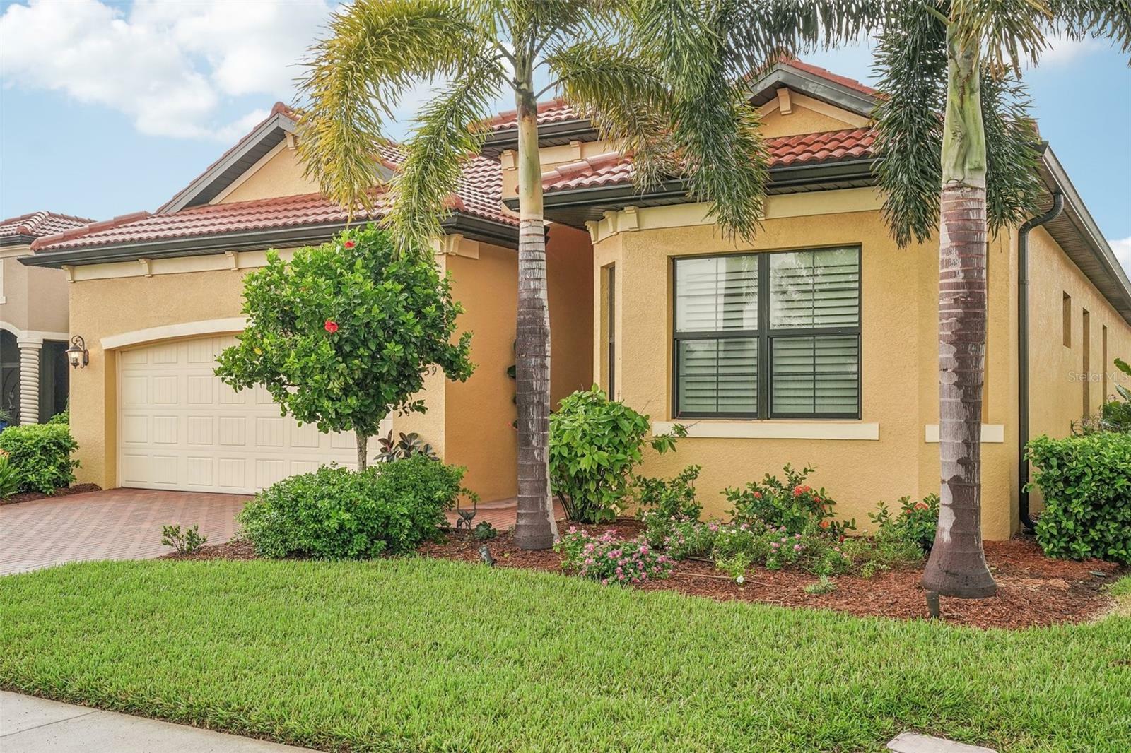 Property Photo:  23459 Waverly Circle  FL 34293 