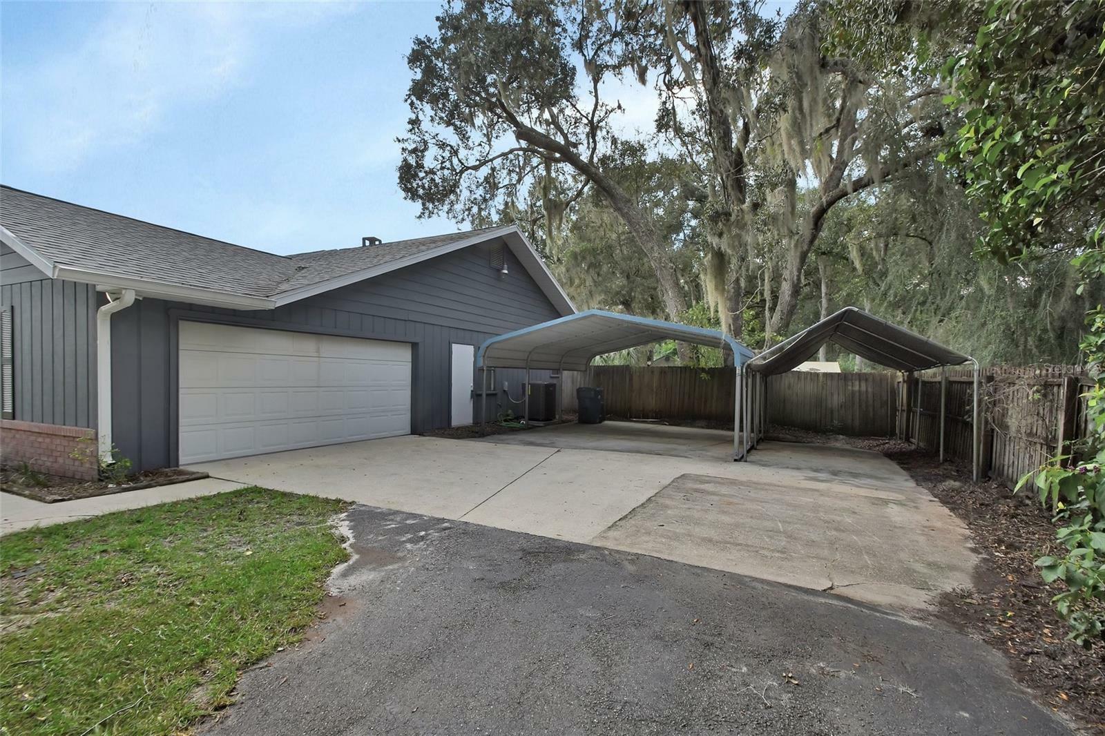 Property Photo:  959 Deerfoot Road  FL 32720 