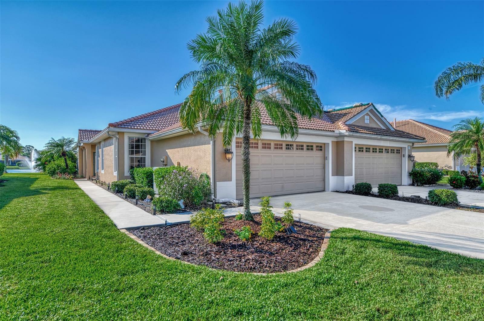 Property Photo:  4594 Whispering Oaks Drive  FL 34287 