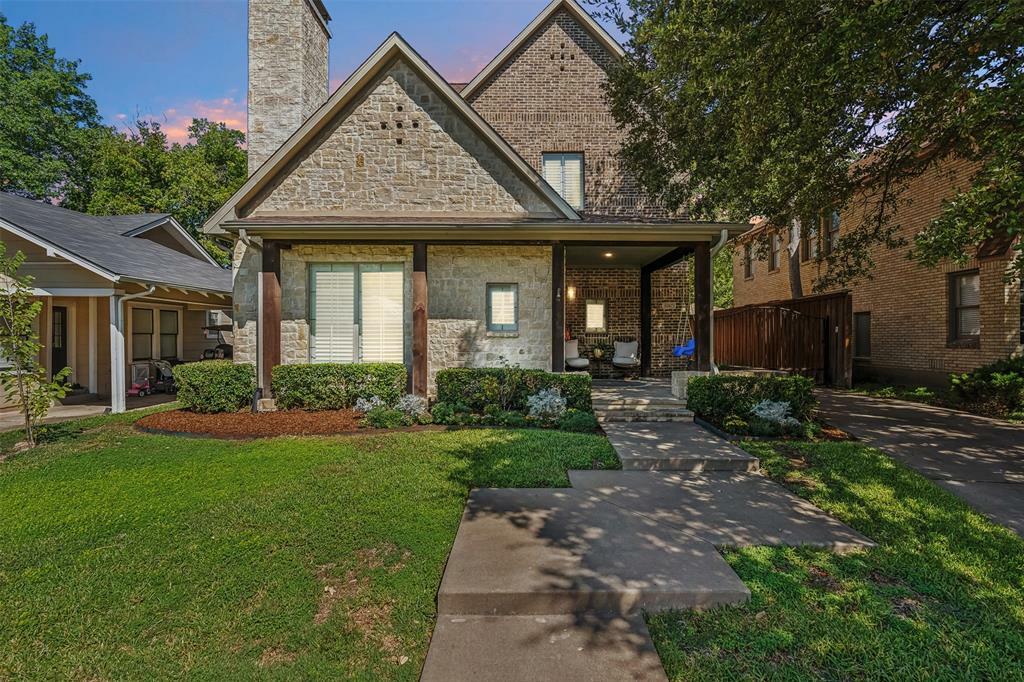 Property Photo:  6247 Belmont Avenue  TX 75214 