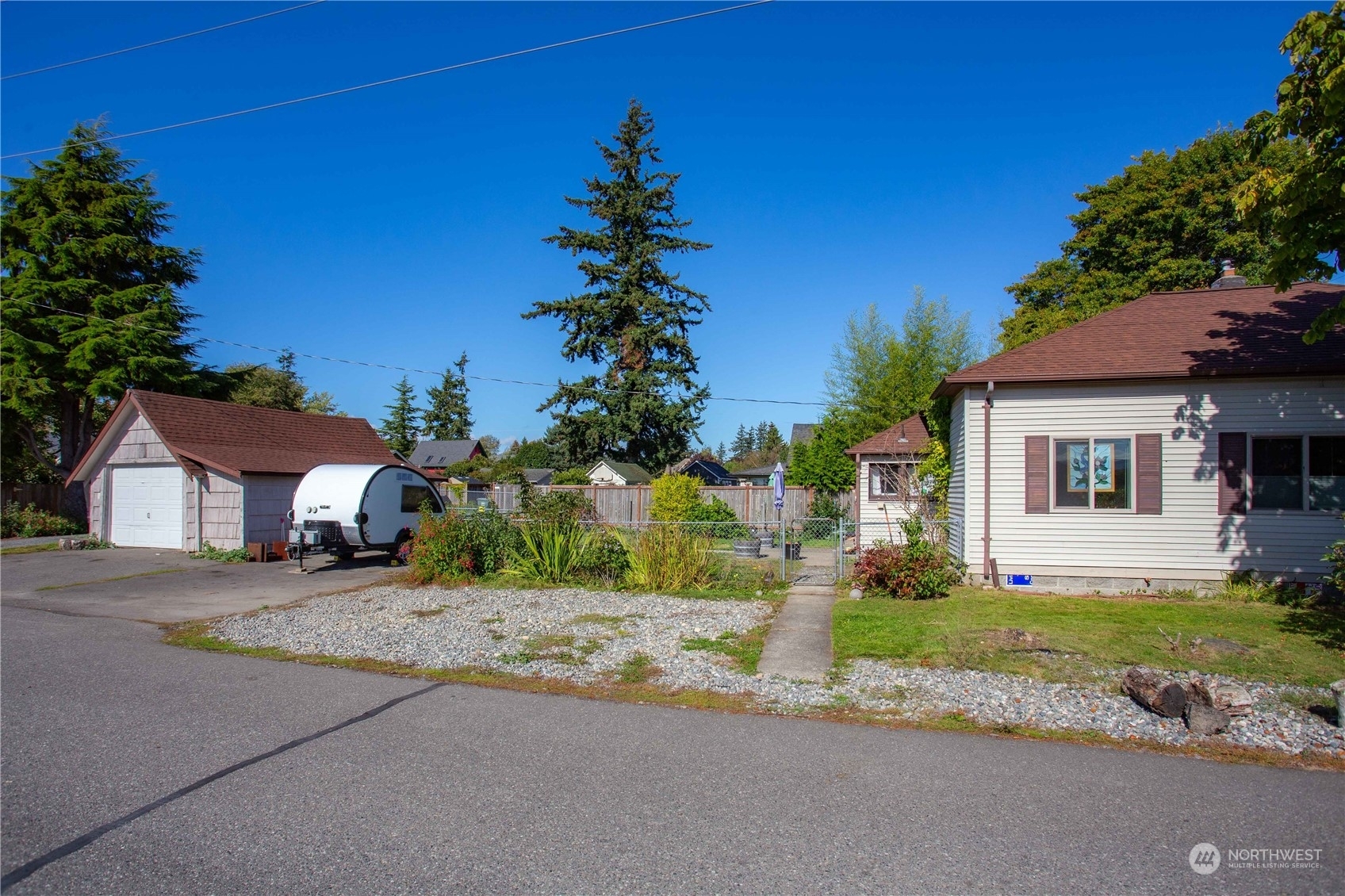 Property Photo:  2501 West Street  WA 98225 