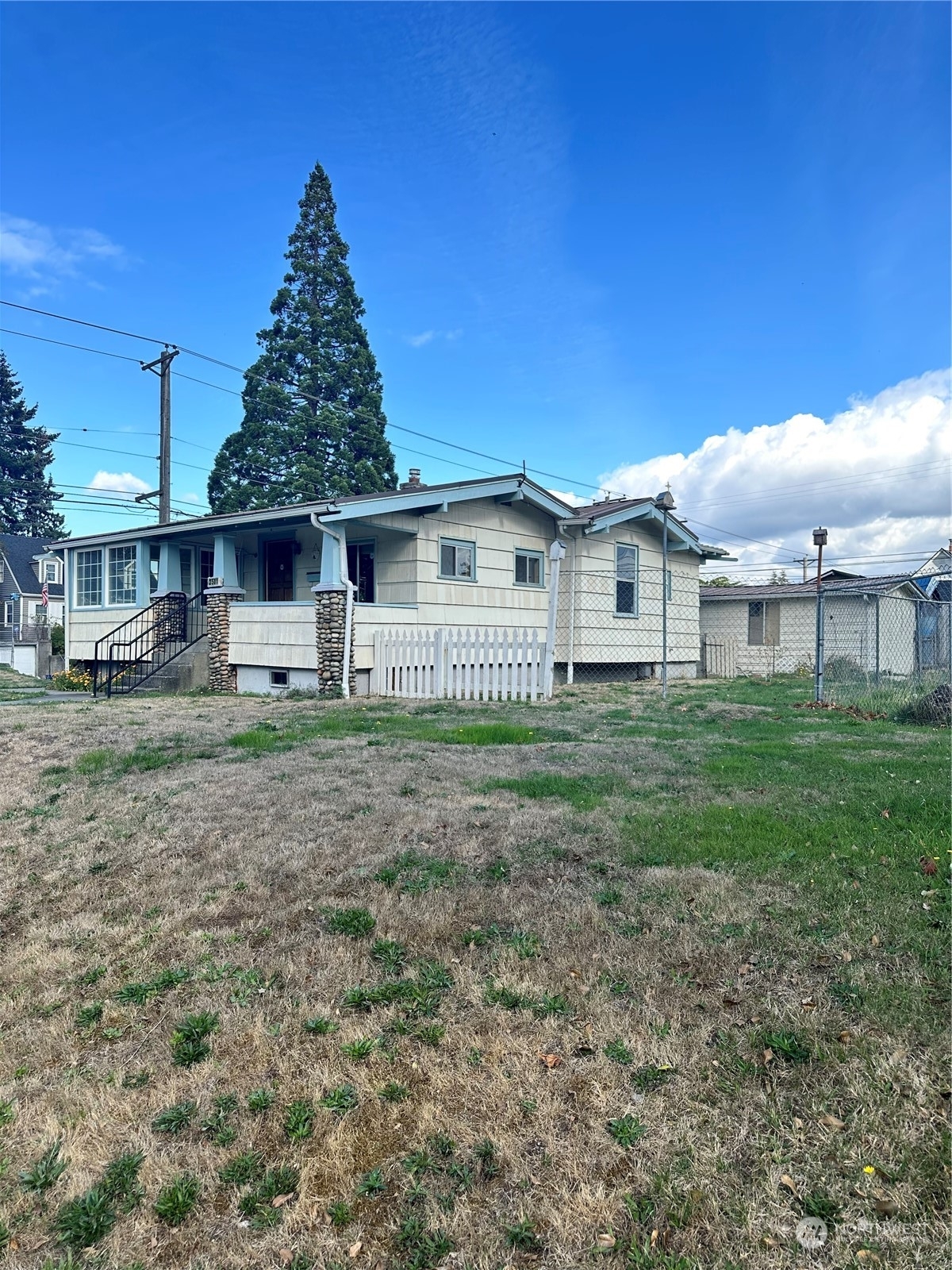 Property Photo:  3501 S Sheridan Avenue  WA 98418 