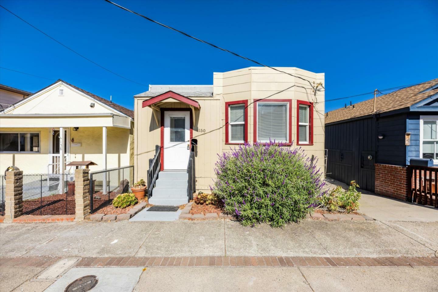 Property Photo:  150 Monterey Street  CA 94005 