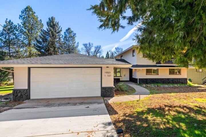 Property Photo:  19501 Chaffee Circle  CA 95321 
