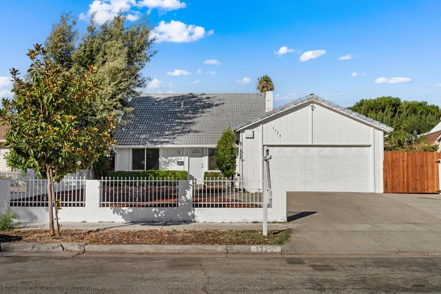 Property Photo:  1324 Tourney Drive  CA 95131 