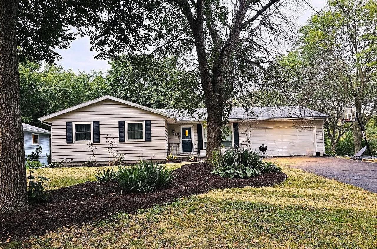 Property Photo:  2321 Waltham Road  WI 53711 