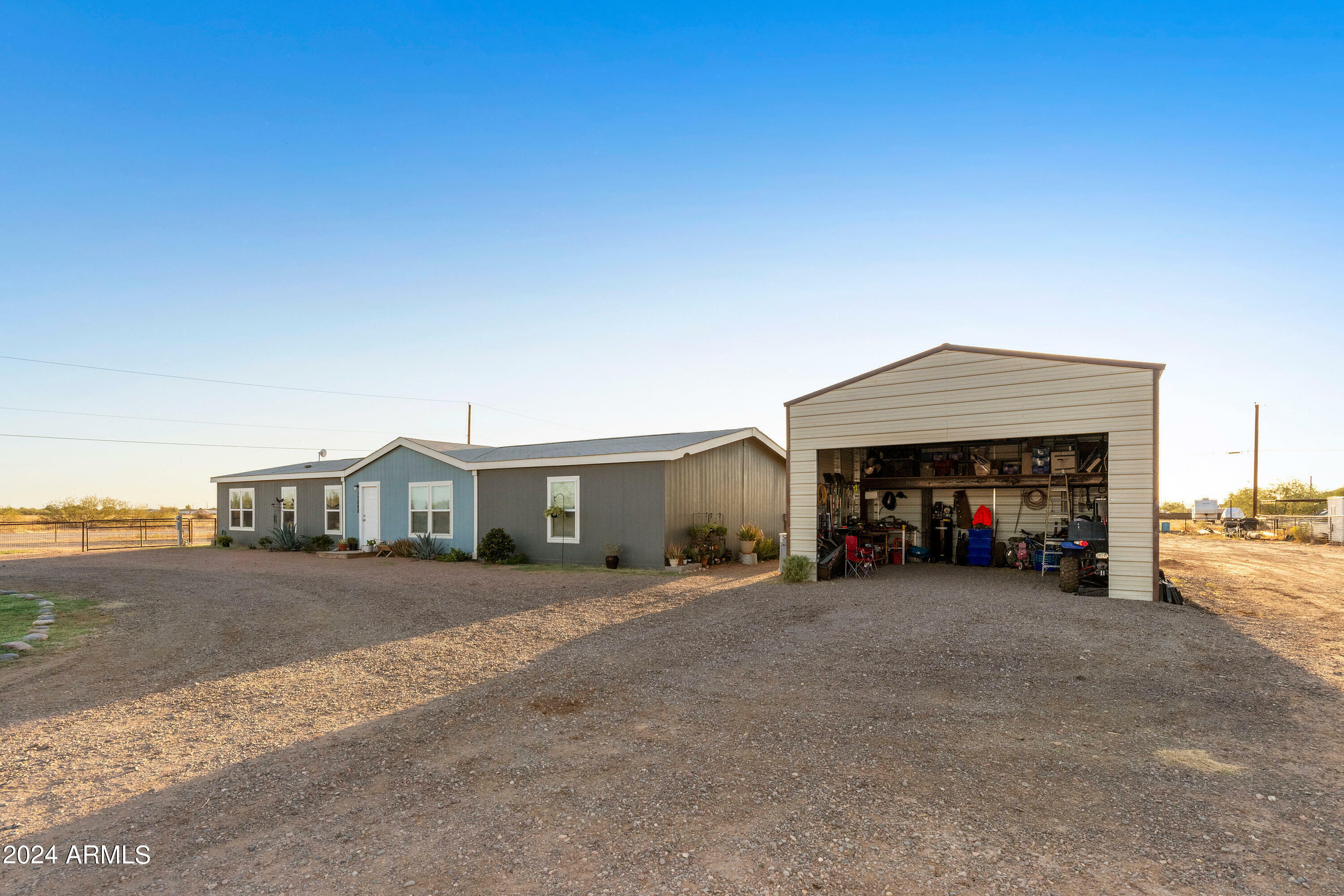 Property Photo:  32888 N Joel Road  AZ 85143 