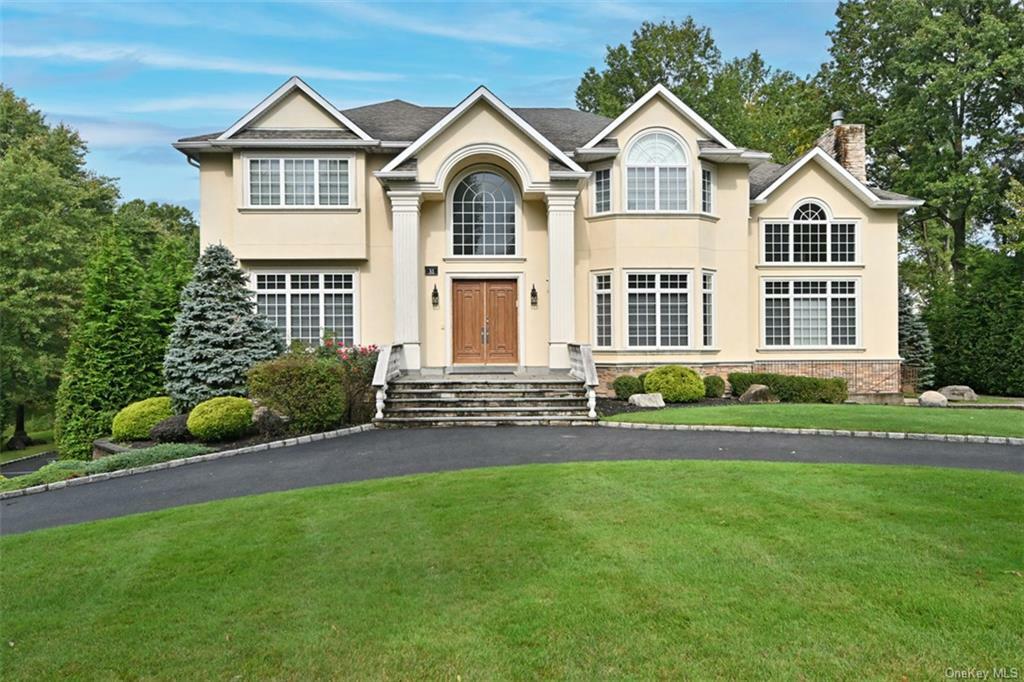 Property Photo:  31 Concord Drive  NY 10952 