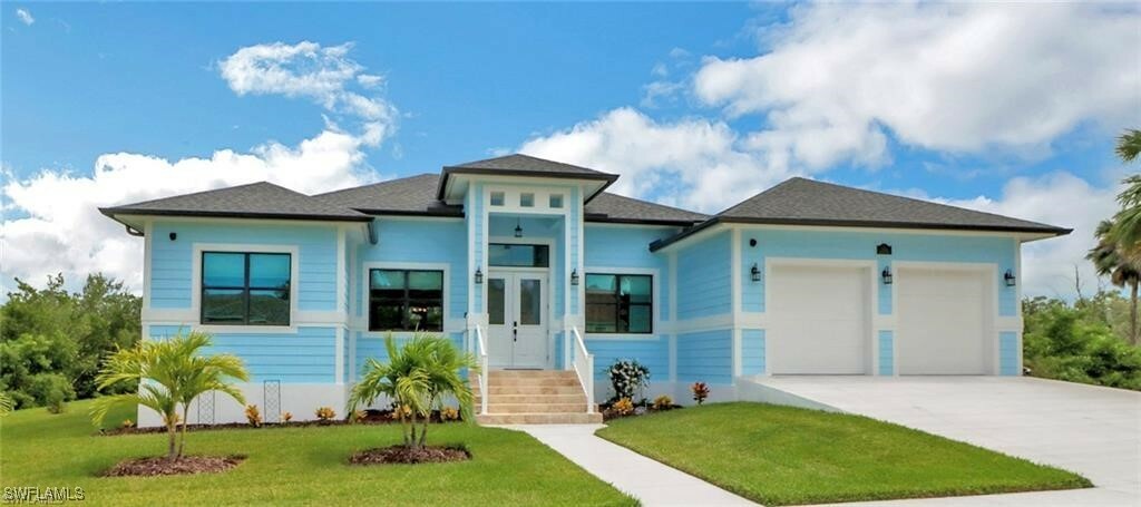 Property Photo:  1765 Granada Drive  FL 34145 