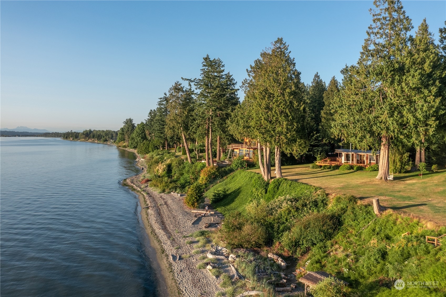 Property Photo:  3003 Haxton Way  WA 98226 