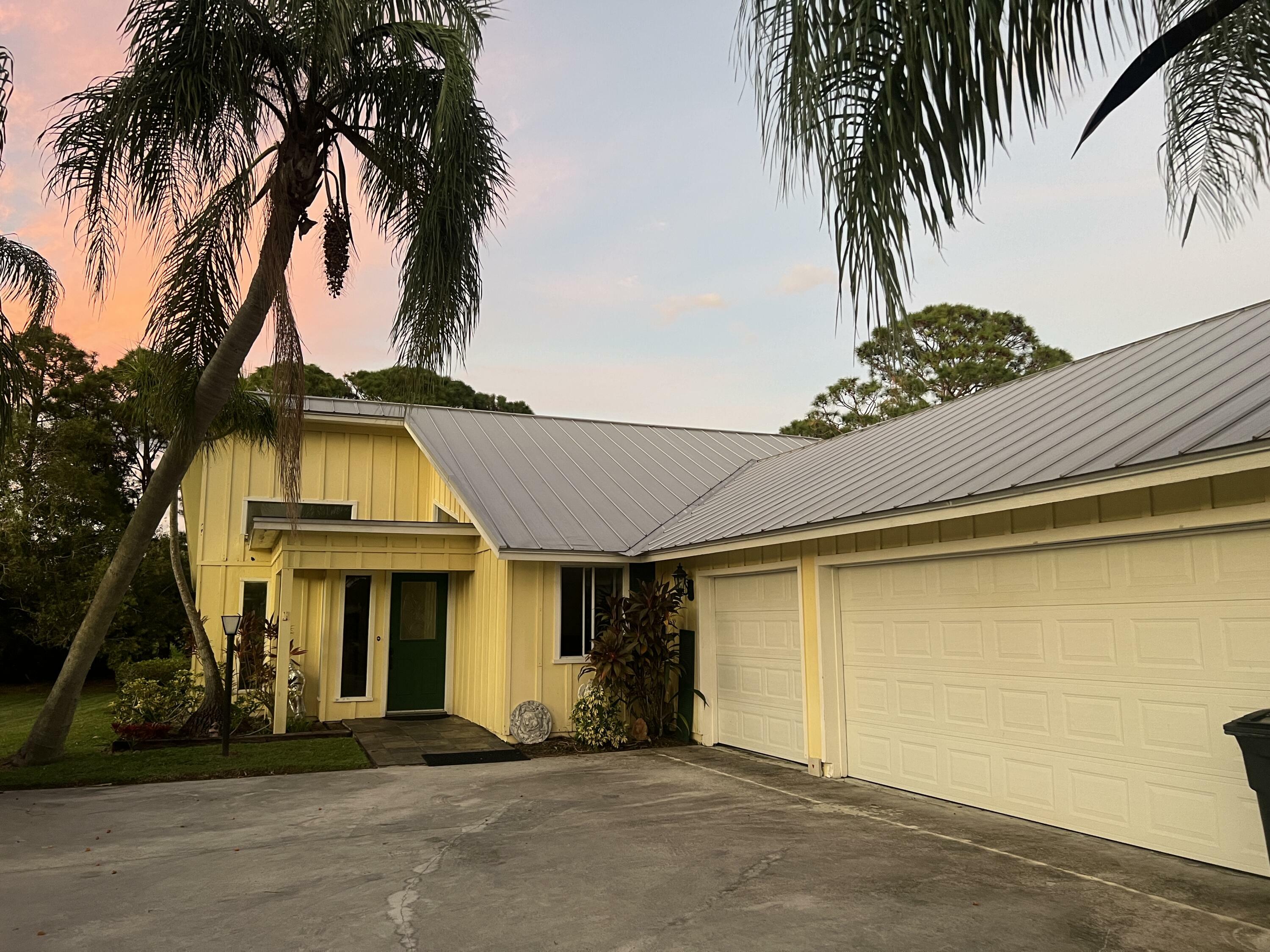 Property Photo:  4101 SW Bimini Circle N  FL 34990 