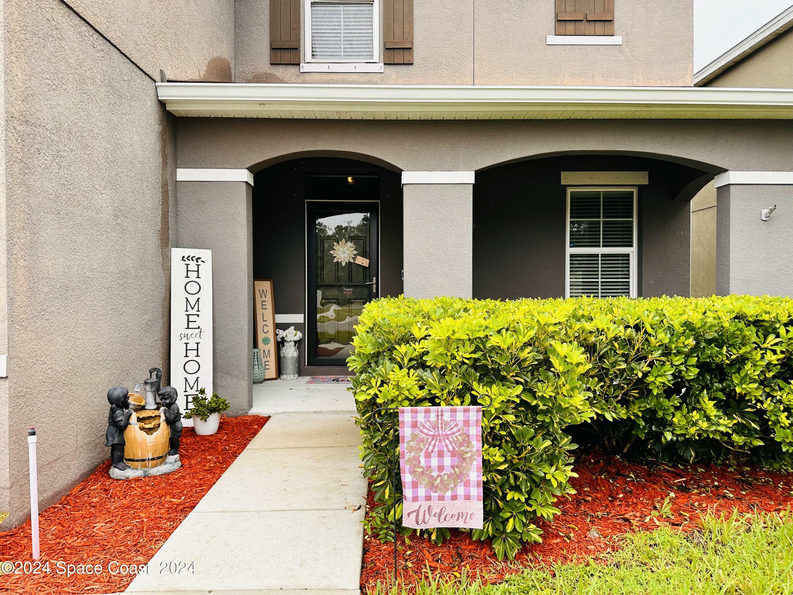 Property Photo:  2535 Falcon Lane  FL 32754 