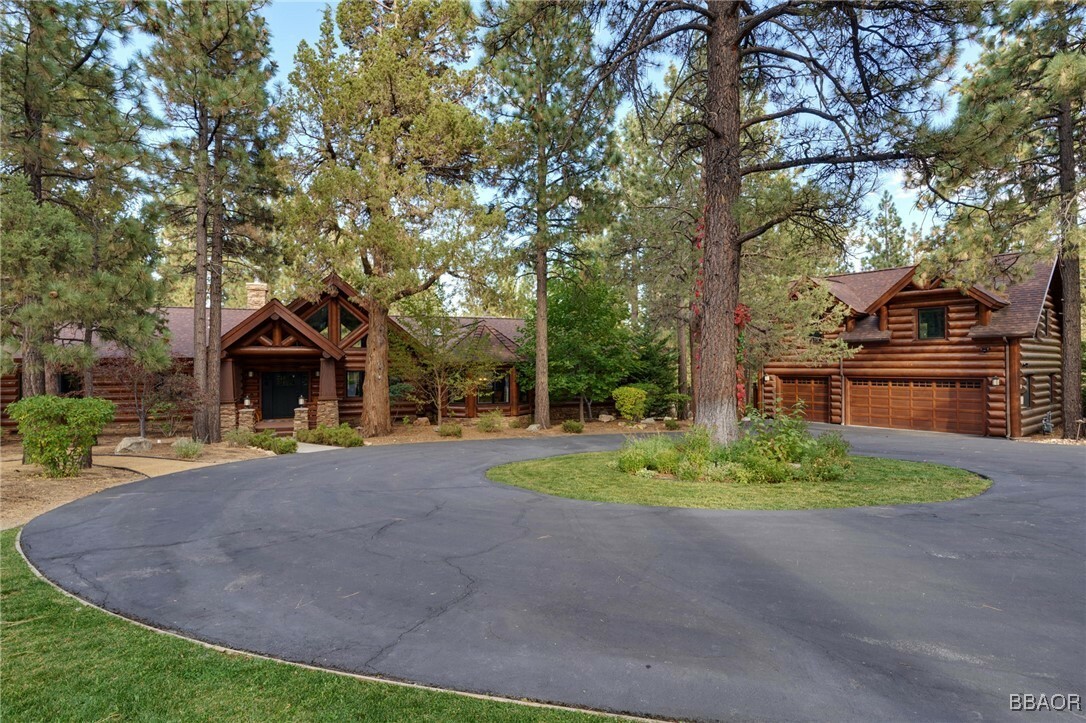 Property Photo:  1036 Heritage Trail  CA 92314 