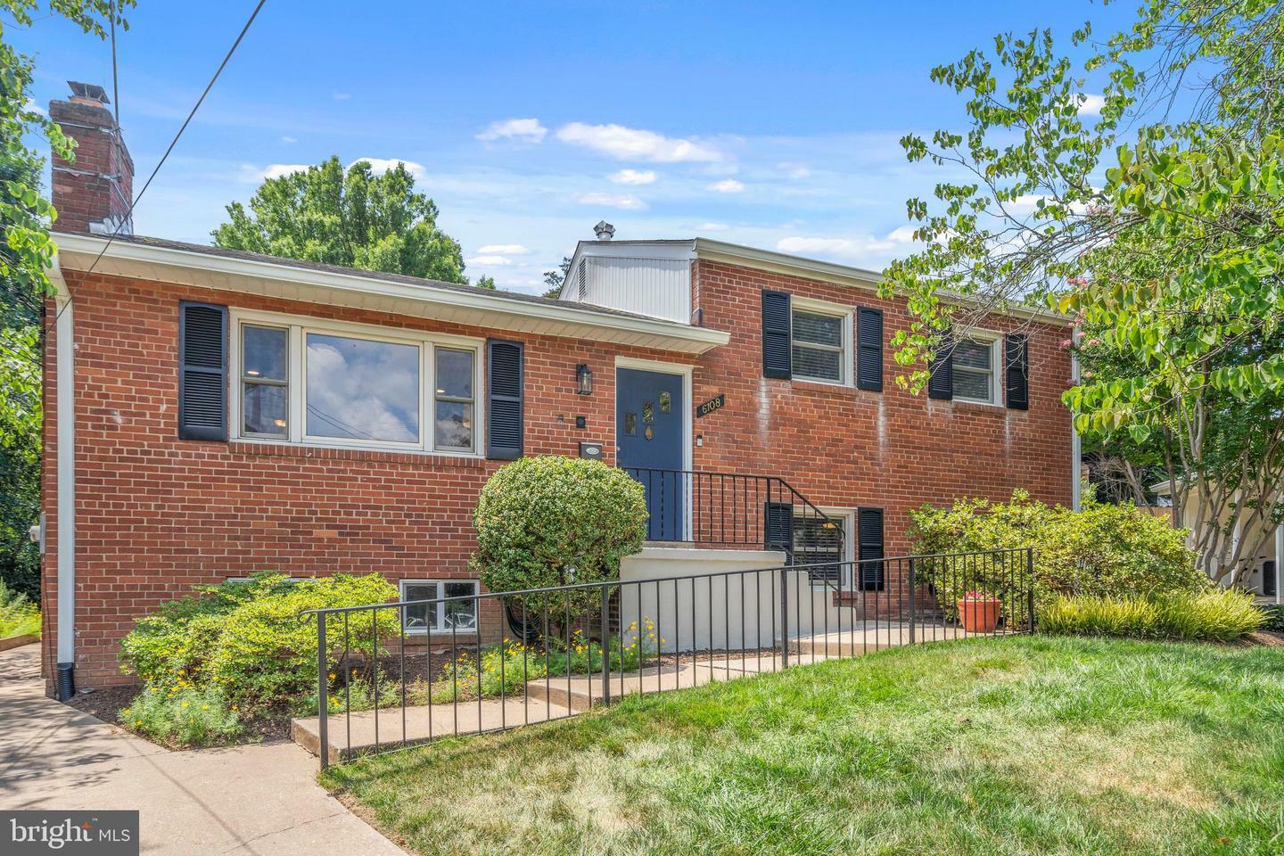 6108 22nd Road N  Arlington VA 22205 photo