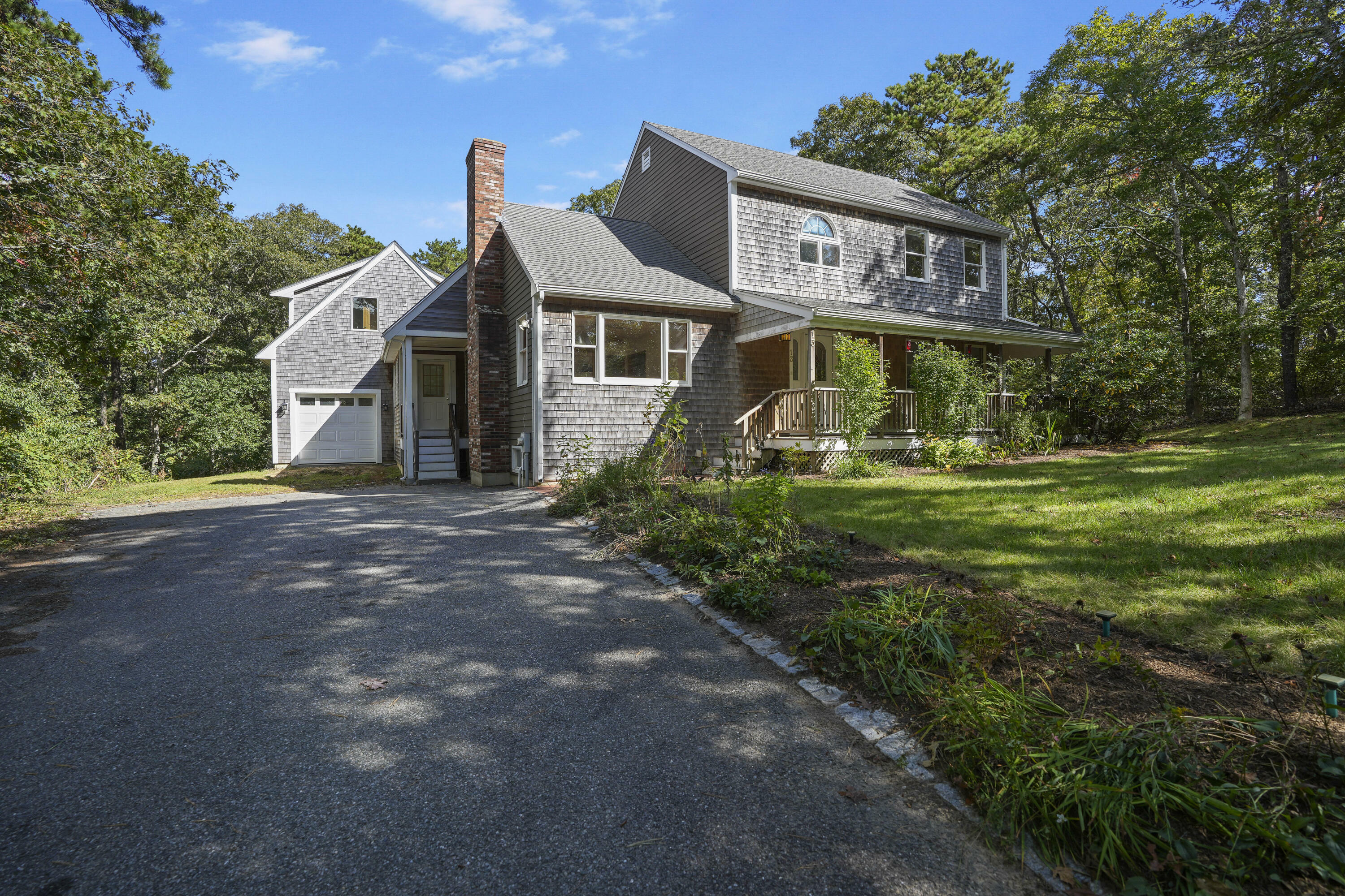 Property Photo:  13 W Meadow Lane  MA 02557 