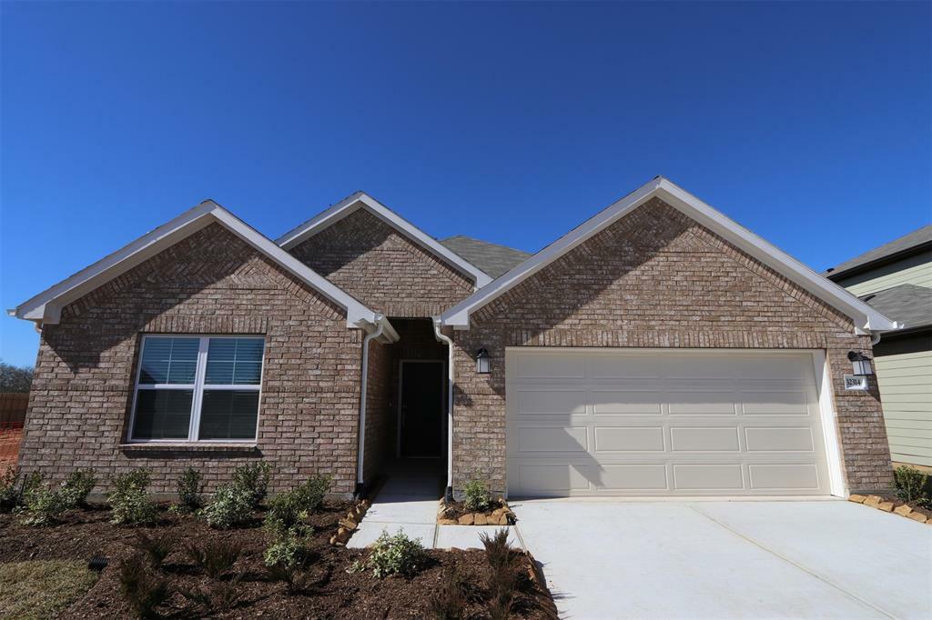 Property Photo: 32314 Sunbeam Drive TX 77441