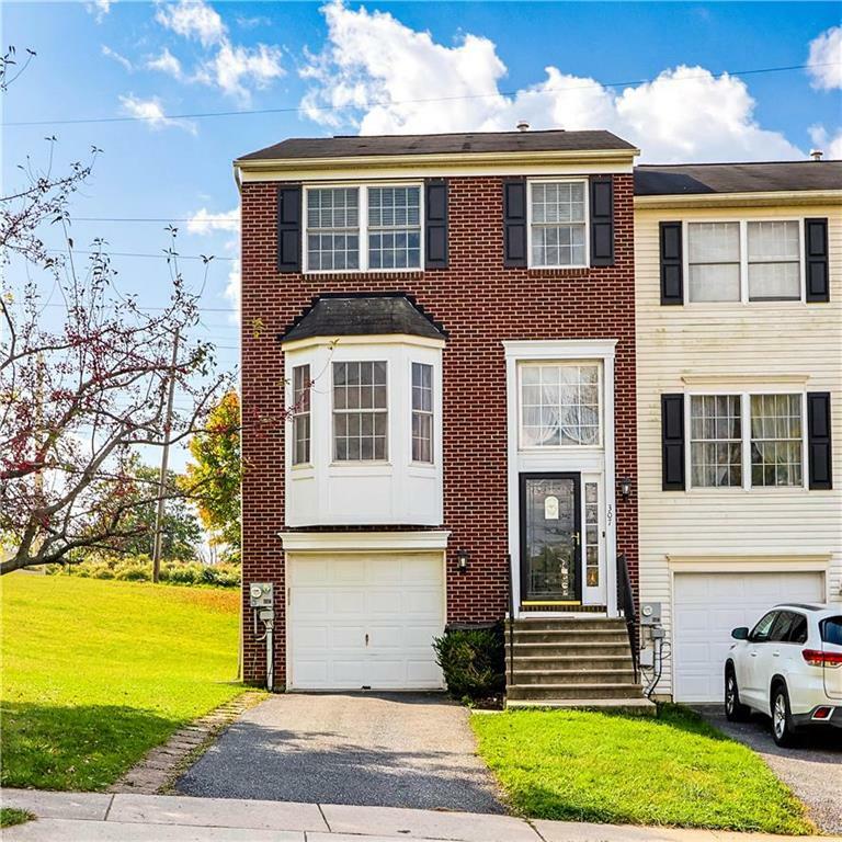 Property Photo: 307 South Oak Street PA 18017