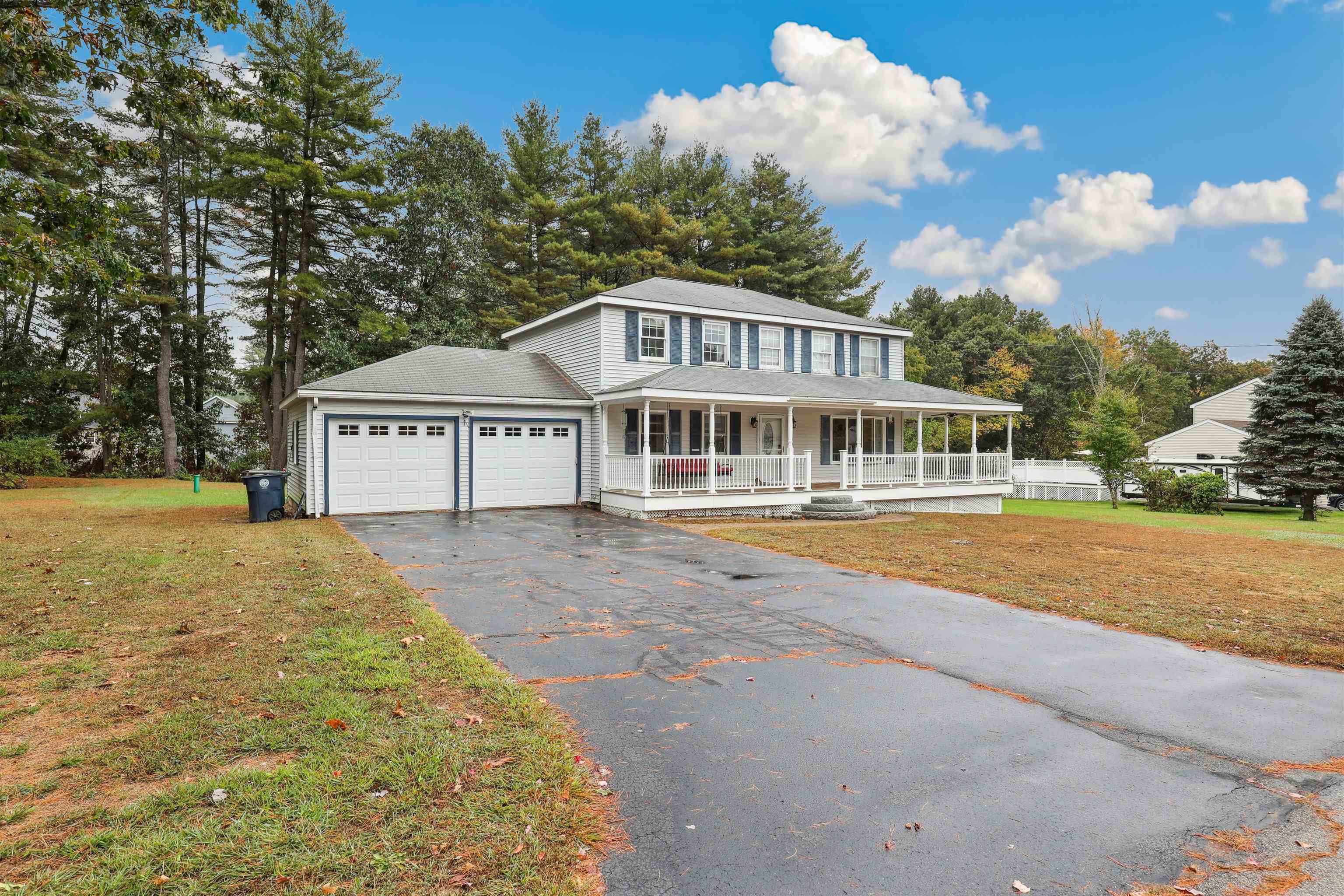 Property Photo:  8 Woodbury Drive  NH 03062 