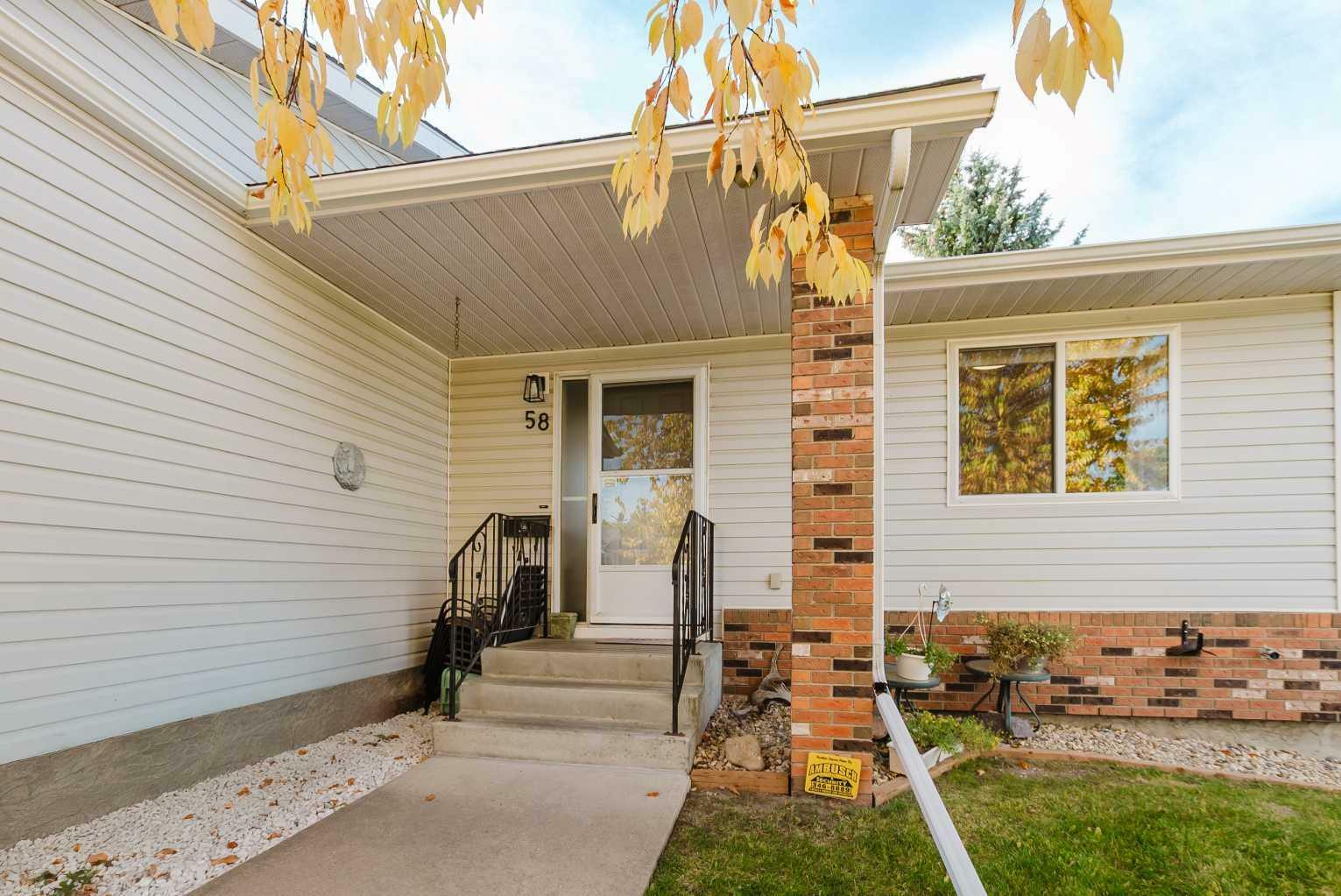 Property Photo:  2816 Botterill Crescent 58  AB T4R 2H7 