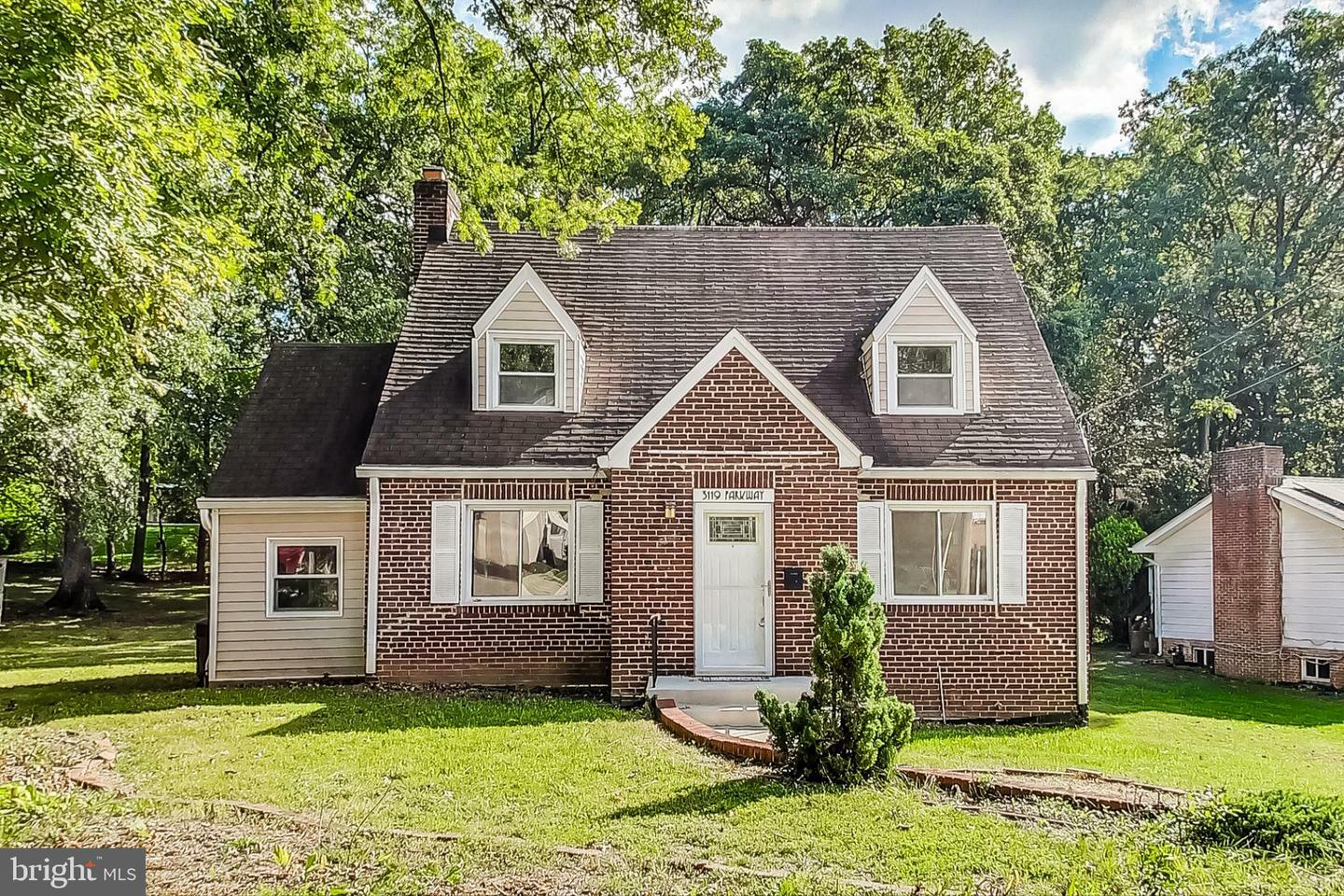 Property Photo:  3119 Parkway  MD 20785 