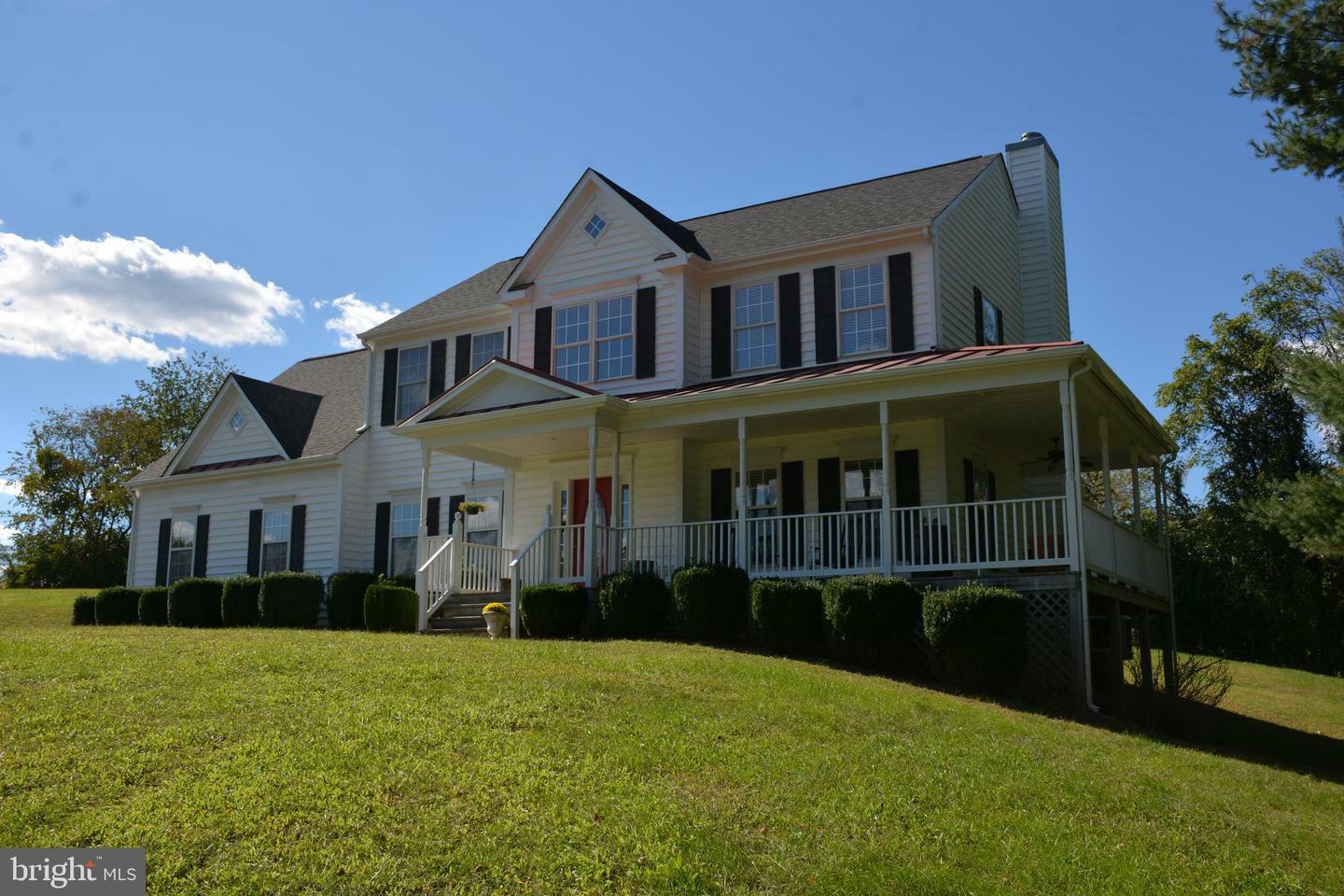 Property Photo:  4752 Leeds Lane  VA 20115 