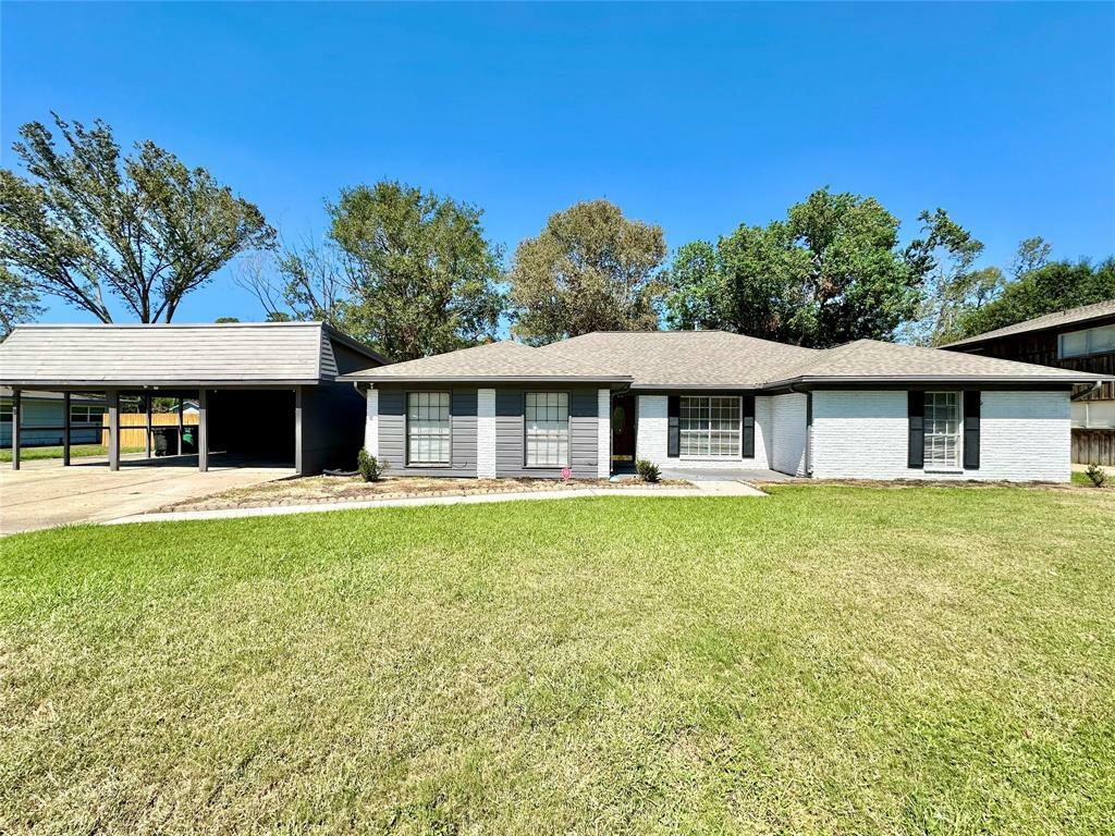 Property Photo: 515 Corydon Drive TX 77336