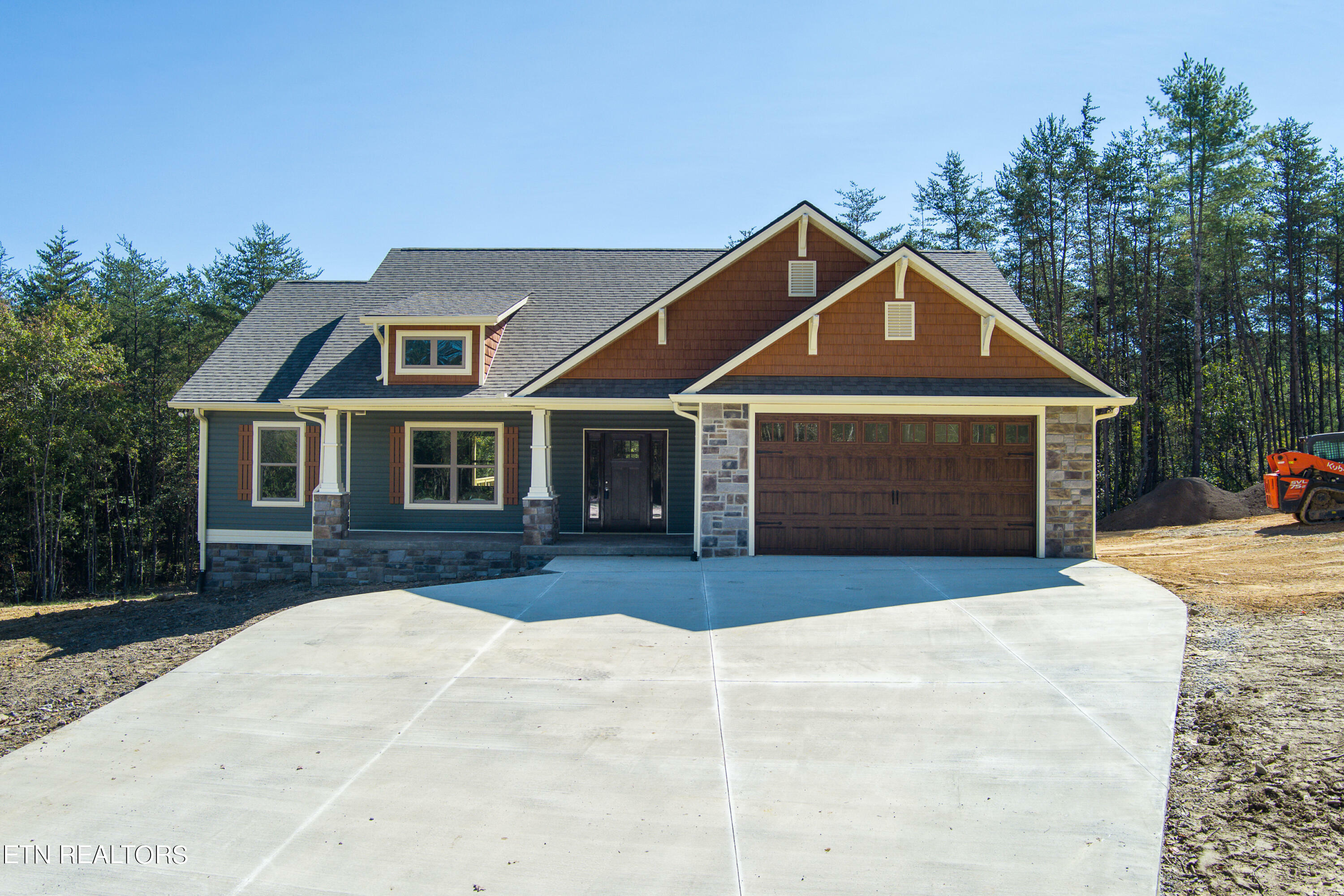 Property Photo:  9106 Hebbertsburg Rd.  TN 37723 