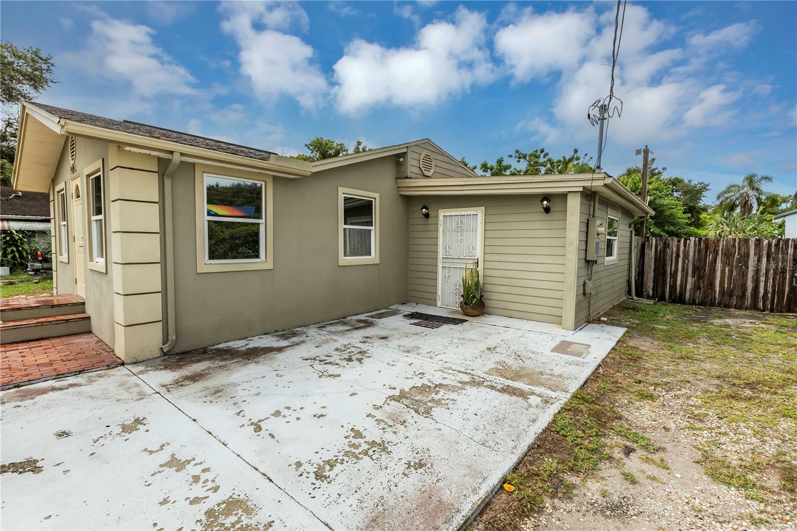 Property Photo:  7414 Rose Avenue  FL 32810 