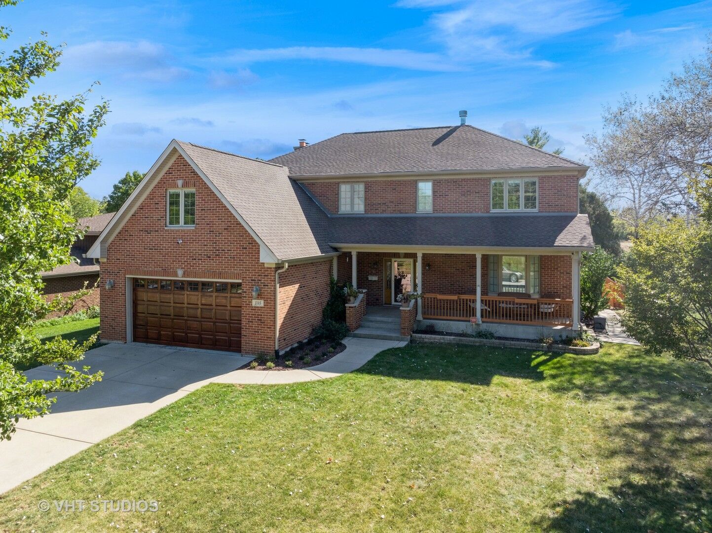 Property Photo:  135 E Reseda Parkway  IL 60067 