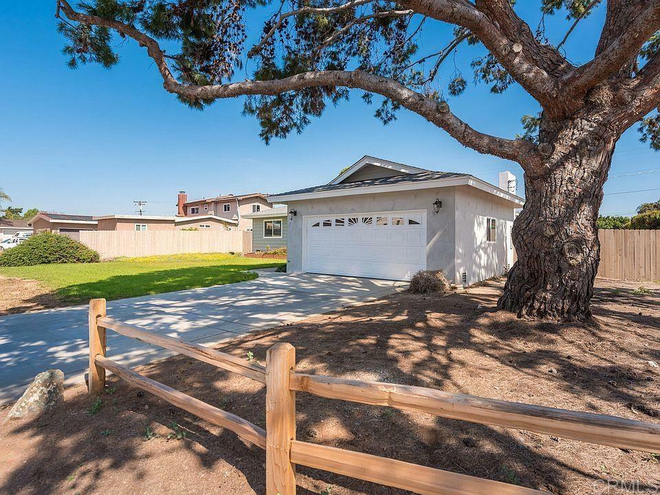 Property Photo:  3761 Royal Pl  CA 91902 