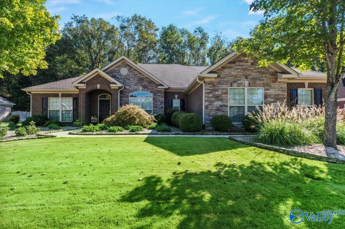 Property Photo:  143 Sage Willow Drive SW  AL 35756 