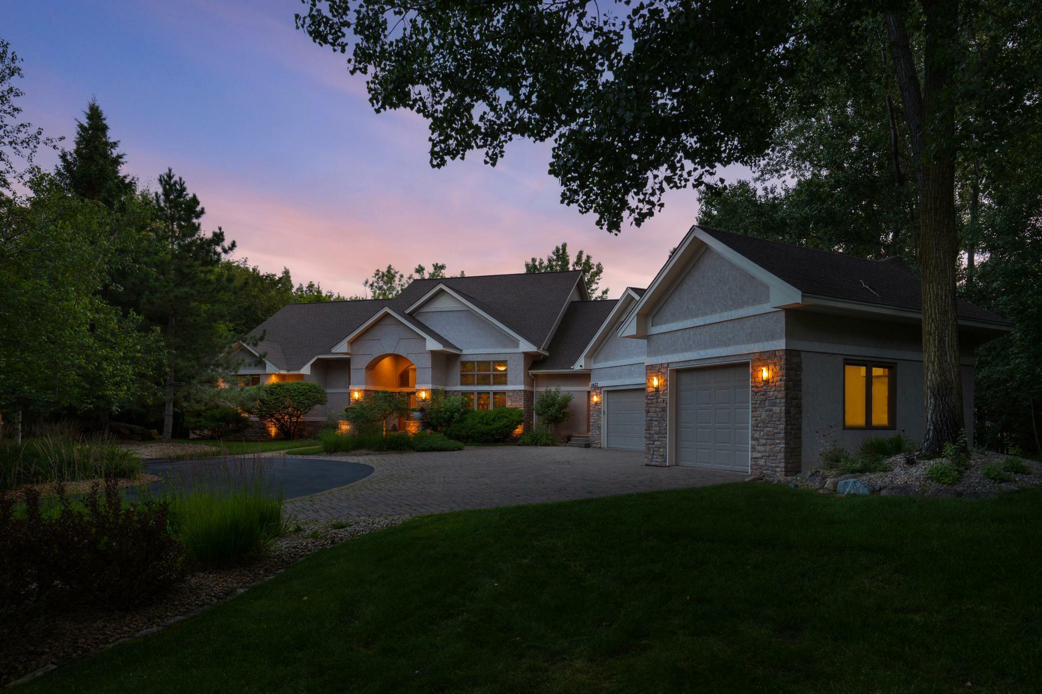 Property Photo: 11622 Chamberlain Ct MN 55344